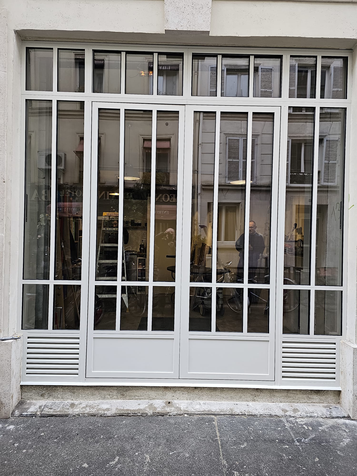 Façade fineline