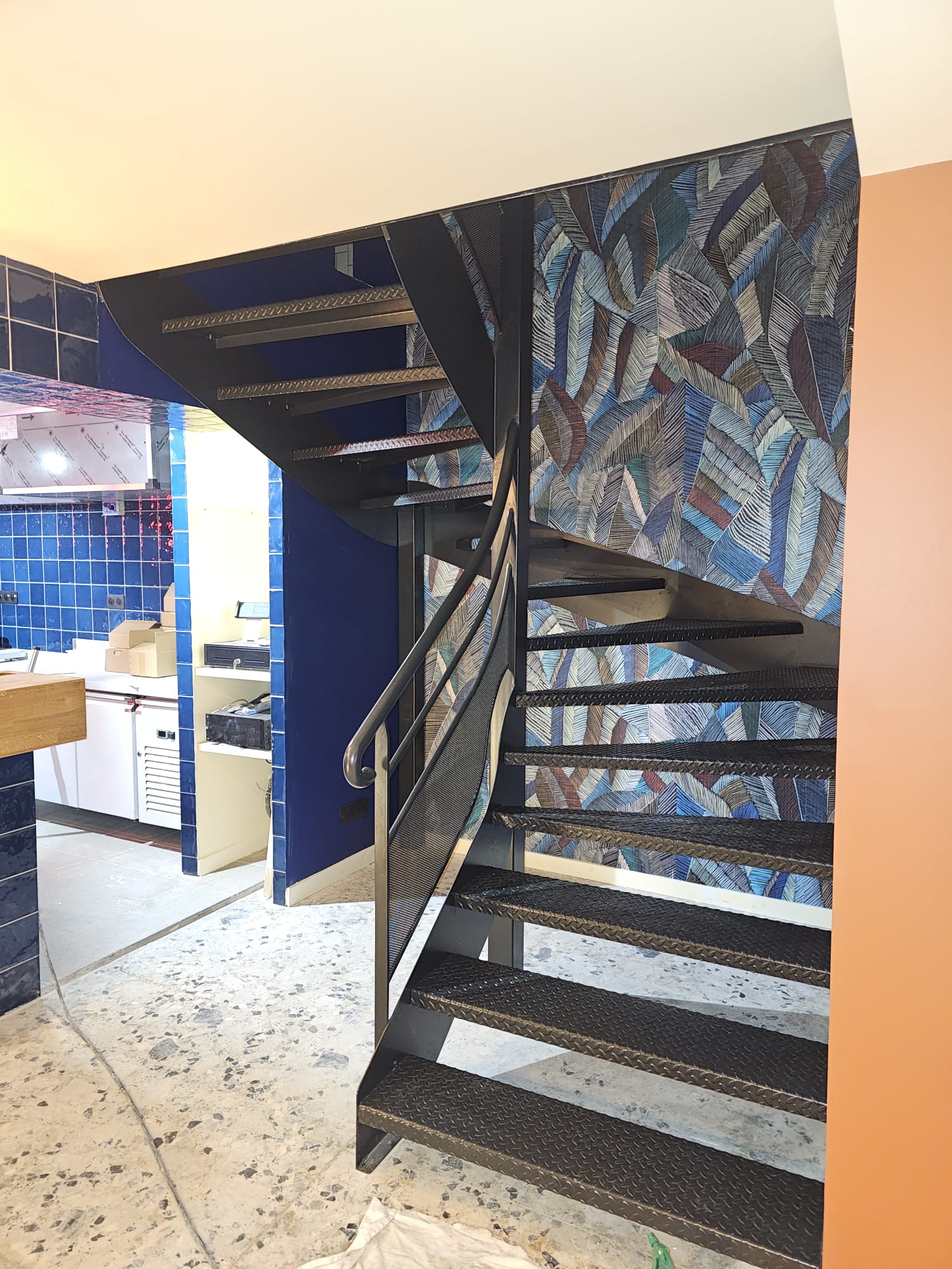 Fabrication d’un escalier deux quart tournant